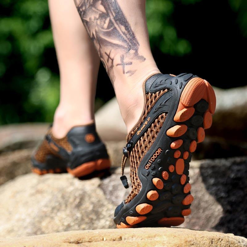 trekking mountain mens sports  - Table Tennis Vietnam recensione e prezzo